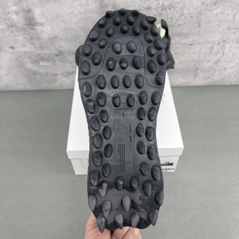 off white odsy 1000 black & white 850 ron (2)